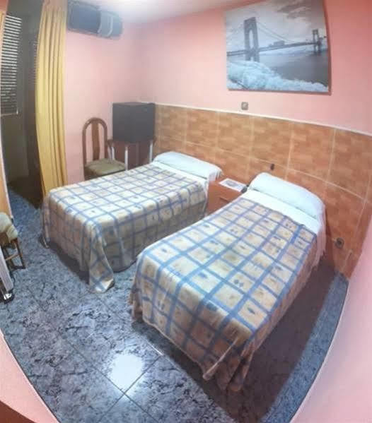 Pension La Ferroviaria - Sin Ascensor Zaragoza Luaran gambar
